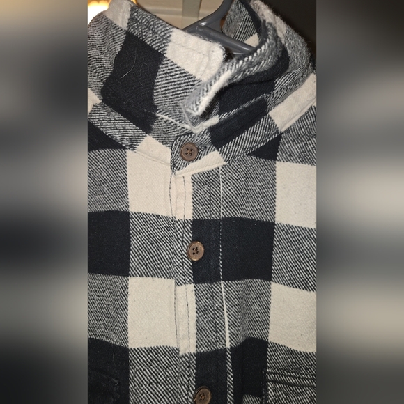 Mens Black and White Plaid Button-Up Shirt - Picture 2 of 4